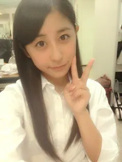 斎藤 ちはる｜ 髪の毛切ったよ！ほんとにほんと！(´>∀<｀)ゝ（2012-11-25）｜3枚目