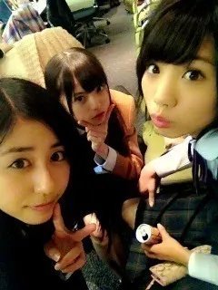 斎藤 ちはる｜ 仲良しで、賑やかで、大好きで(´>∀<｀)ゝ（2012-12-06）｜4枚目