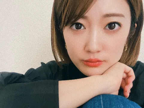 樋口 日奈｜なぜだか扇風機に向かって あああって言いたくなる 745*日奈（2021-10-05）