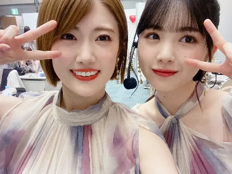 樋口 日奈｜すべてを許すように佇んでる749*日奈（2021-12-28）｜2枚目