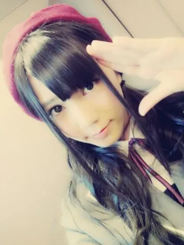川後 陽菜｜126(´・×・*)hinapyon（2012-11-20）