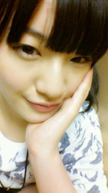 中田 花奈｜雨にもふられたよカナ？640（2013-12-02）