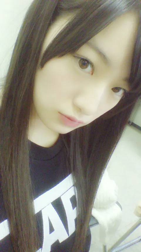 中田 花奈｜明日、いや今日はお渡し会カナ？943（2015-01-06）｜3枚目
