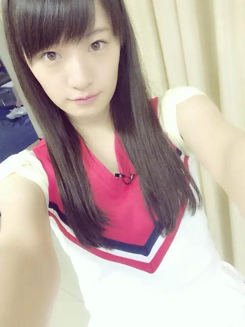 中田 花奈｜もうすぐせっかちなかたつむりは出てくるカナ？1029（2015-06-01）｜3枚目