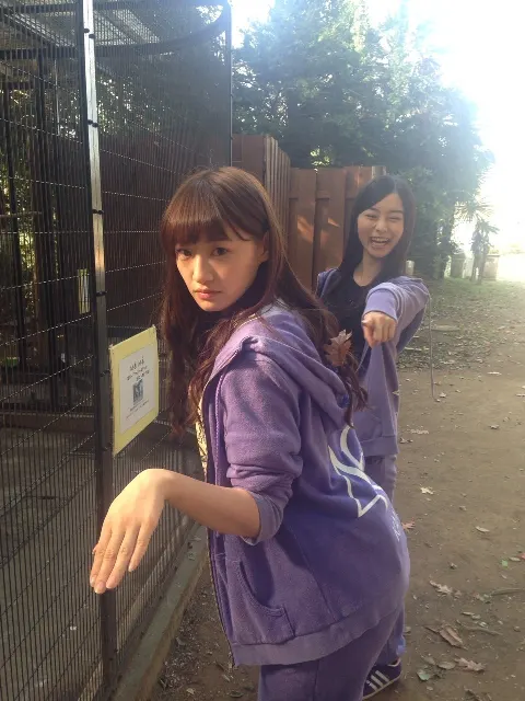 中田 花奈｜サンタさん、友達が欲しいカナ？1153（2015-12-13）｜8枚目