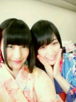中田 花奈｜新しくメガネ作ったカナ？（2012-07-17）