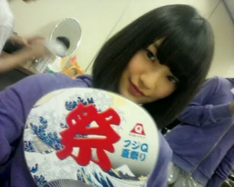 中田 花奈｜あくびでるのに寝れないカナ？（2012-08-17）｜4枚目