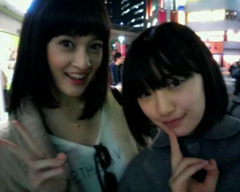 中田 花奈｜こっちでは今日はヨシピコカナ？ 318（2012-11-30）