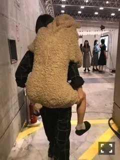 高山 一実｜（´-`）.｡oO(おんぶしたいけどされたい（2018-10-27）｜2枚目