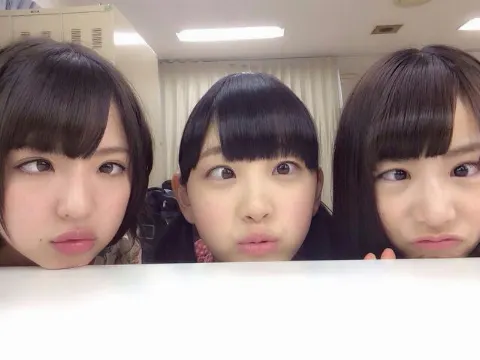 和田 まあや｜今日はみおなたん、きぃちゃん、 ろってぃと騒いでるのっ＼(^-^) ／（2014-03-28）｜18枚目