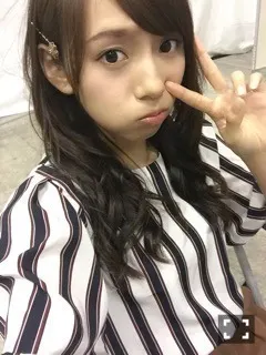 新内 眞衣｜よ〜る〜が始まる〜♪（2015-09-21）｜4枚目