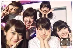 新内 眞衣｜足裏痛（2016-07-25）｜2枚目