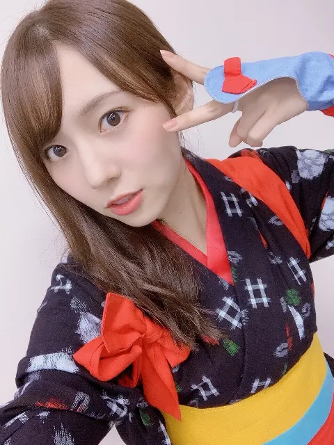 新内 眞衣｜大人の階段8段目（2020-06-27）｜3枚目