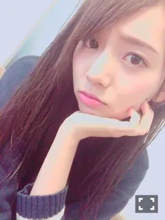 新内 眞衣｜パーカー大活躍（2015-11-30）｜9枚目