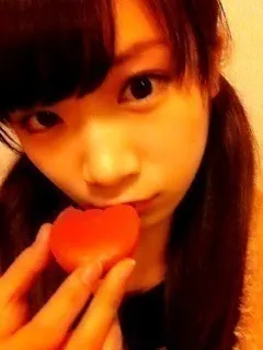 秋元 真夏｜せいらりーん(((っ･ω･)っ50（2012-12-25）｜2枚目