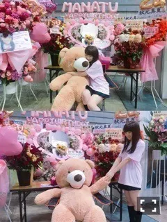 秋元 真夏｜生誕祭ヽ(｡･ω･｡)ﾉ529（2017-09-23）｜4枚目