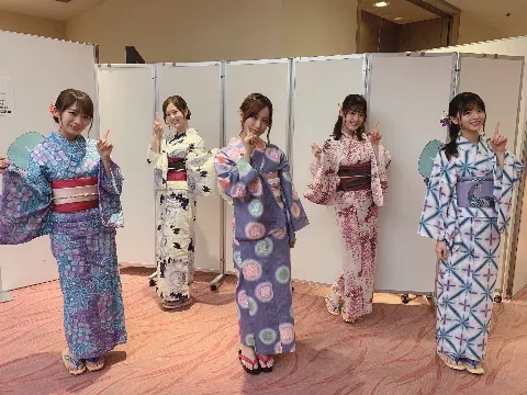 秋元 真夏｜1年ヽ(｡･ω･｡)ﾉ612（2020-09-02）｜2枚目