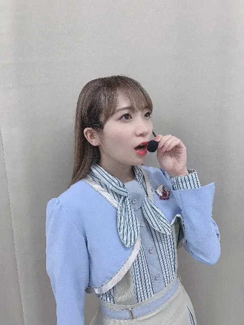 秋元 真夏｜めでたいヽ(｡･ω･｡)ﾉ614（2020-11-20）｜3枚目
