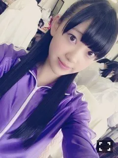 堀 未央奈｜2013年（2013-12-31）｜4枚目