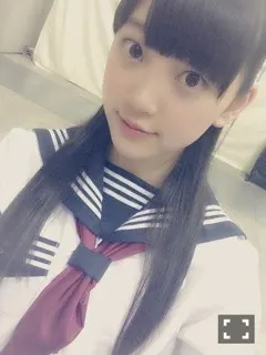 堀 未央奈｜安全ピン絡み（2014-05-08）｜2枚目