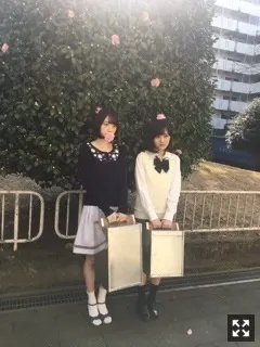 堀 未央奈｜ぽんぽんいたい（2017-04-27）｜4枚目