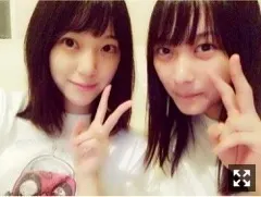 堀 未央奈｜オフショル（2017-08-13）｜3枚目