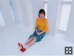 堀 未央奈｜青い空じゃなくていい（2017-12-21）｜2枚目
