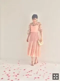 堀 未央奈｜ピンクって特別（2018-04-12）｜2枚目