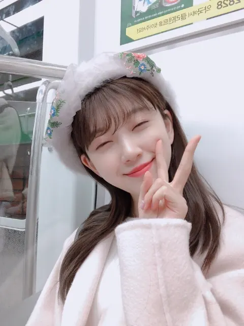 堀 未央奈｜ちょっぴりおでかけ（2018-11-13）｜4枚目