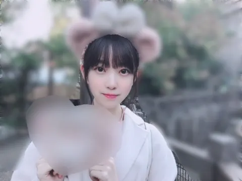 堀 未央奈｜キラキラな街（2018-11-23）｜3枚目