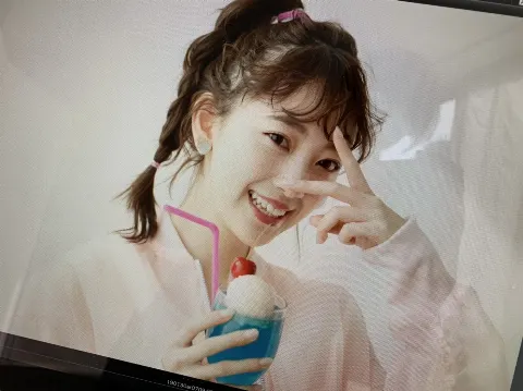 堀 未央奈｜あまいもの食べたい（2019-03-18）｜2枚目