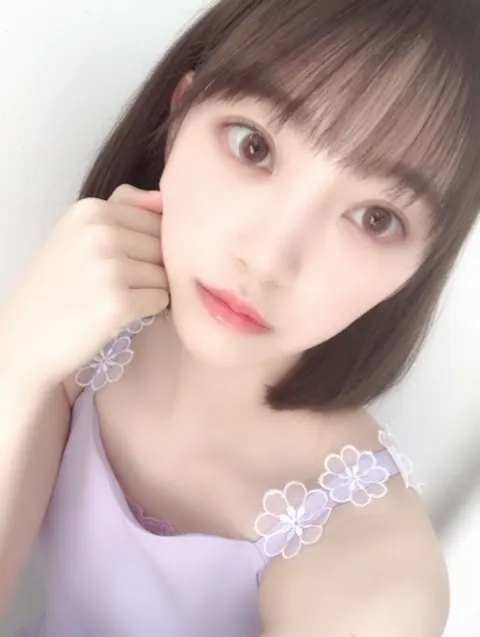 堀 未央奈｜くすんだ色に惹かれがち（2019-05-10）｜4枚目