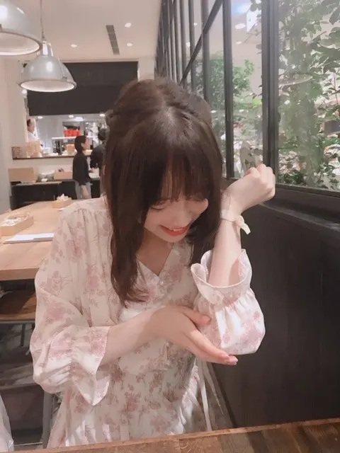 堀 未央奈｜描きやすいペン（2019-07-30）｜2枚目