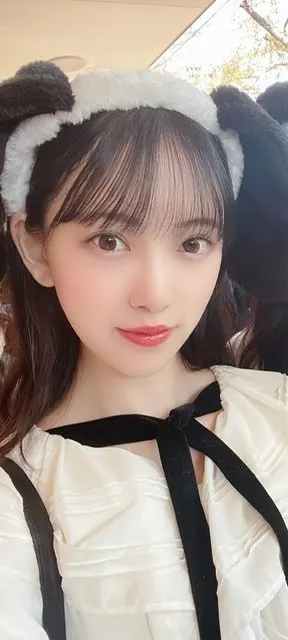 堀 未央奈｜黒髪気分（2019-12-08）｜3枚目