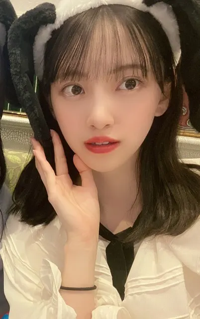 堀 未央奈｜黒髪気分（2019-12-08）｜4枚目