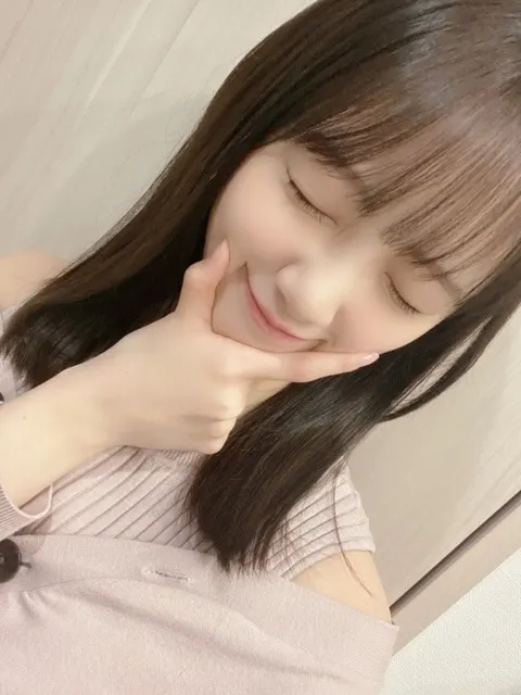 堀 未央奈｜もうクリスマスは終わったと思っていましたがこれからなんですね（2019-12-17）｜2枚目