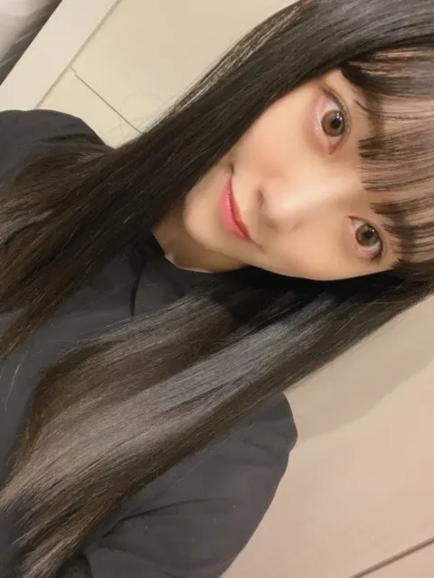 堀 未央奈｜顔にほくろが増えてました（2020-03-31）