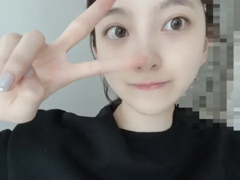 堀 未央奈｜ぎゅ〜（2020-06-03）｜3枚目