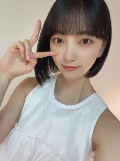 堀 未央奈｜ゆっくりと咲く花（2020-09-08）｜3枚目