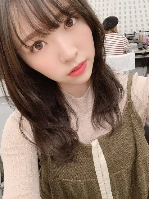渡辺 みり愛｜ありがとうございます（2019-10-31）｜2枚目