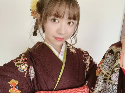 渡辺 みり愛｜傘模様（2020-01-23）