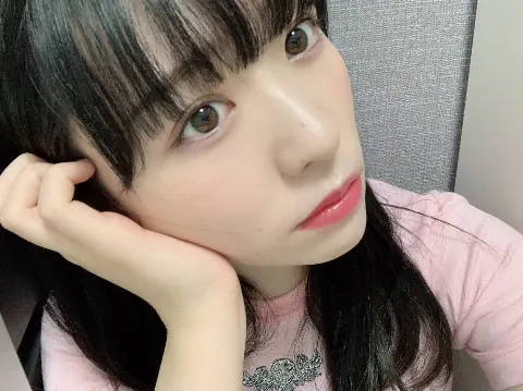 渡辺 みり愛｜紙吹雪の鳥（2020-09-06）｜2枚目
