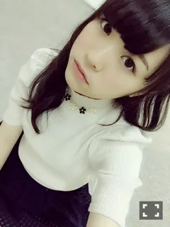 渡辺 みり愛｜端っこの女の子（2015-04-14）｜2枚目