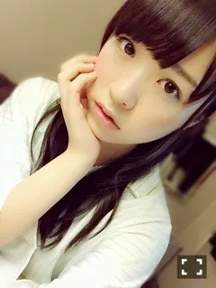 渡辺 みり愛｜緑と黄色の駅（2015-04-18）｜3枚目