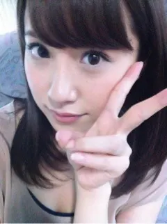 衛藤 美彩｜ 応援してくれている方みーーんなに 早く会いたいなう。❤(◕‿◕✿)（2012-06-15）｜9枚目