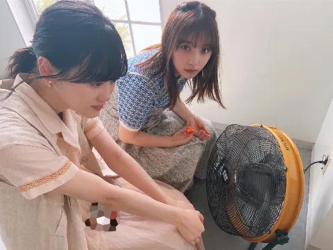 山下 美月｜最近左脇腹の上の方が痒いんですよね( ˙꒳​˙ )（2022-08-20）｜3枚目