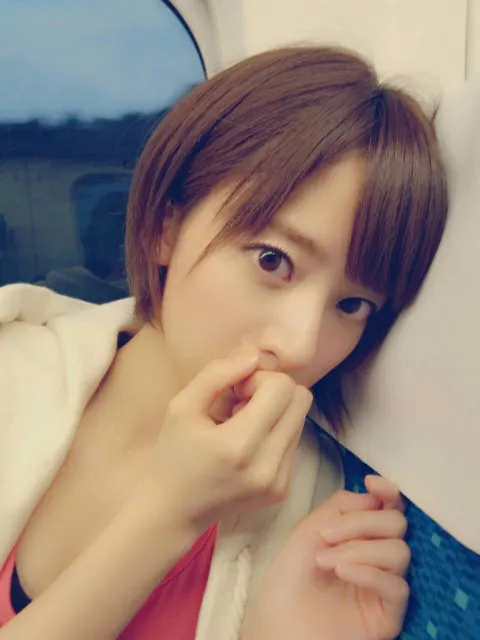 橋本 奈々未｜(´_ゝ｀) 昼間は晴れてさえいれば幸せな気がする！（2013-07-22）
