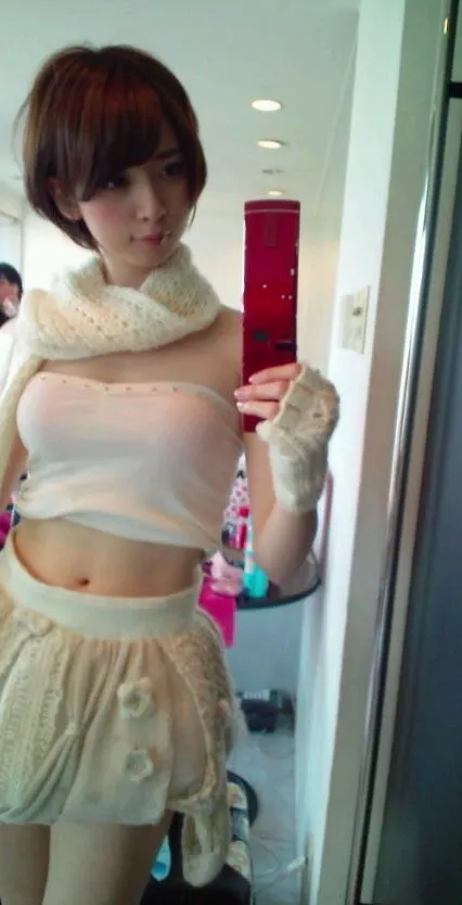 橋本 奈々未｜(´_ゝ｀) 焼きたてパン美味（2012-03-01）