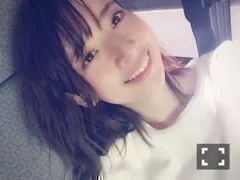 橋本 奈々未｜あいふぉんあたらしくなった わ（2016-05-14）｜2枚目