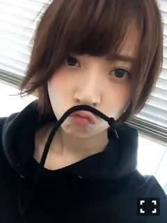 橋本 奈々未｜梅雨こなきゃいいのに（2015-05-25）｜2枚目